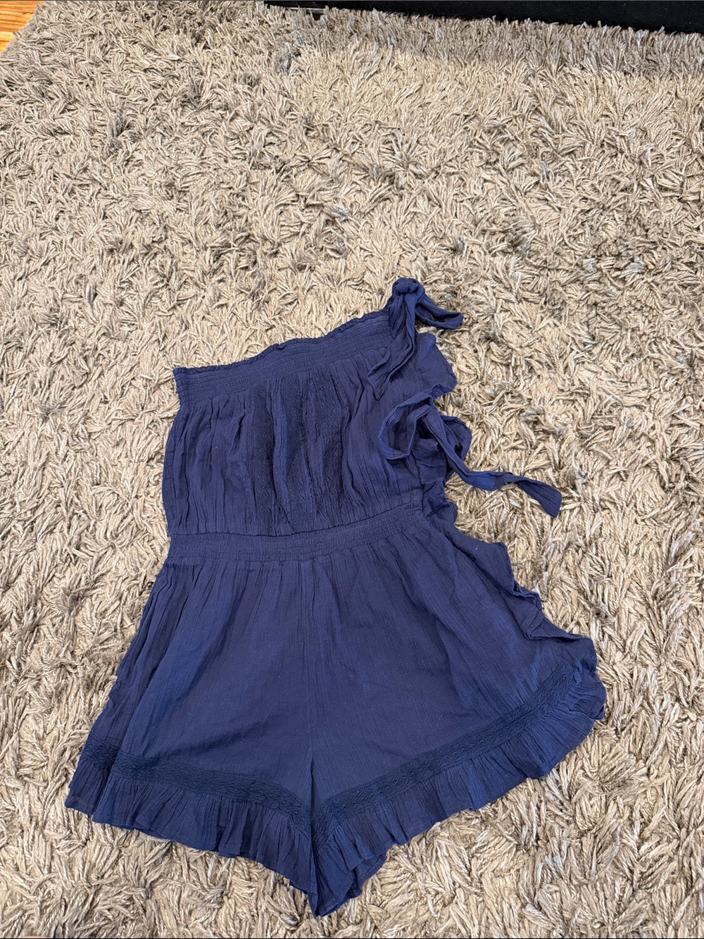 New FREE PEOPLE
Feelin' Fancy Romper Size Medium - Picture 3 of 14